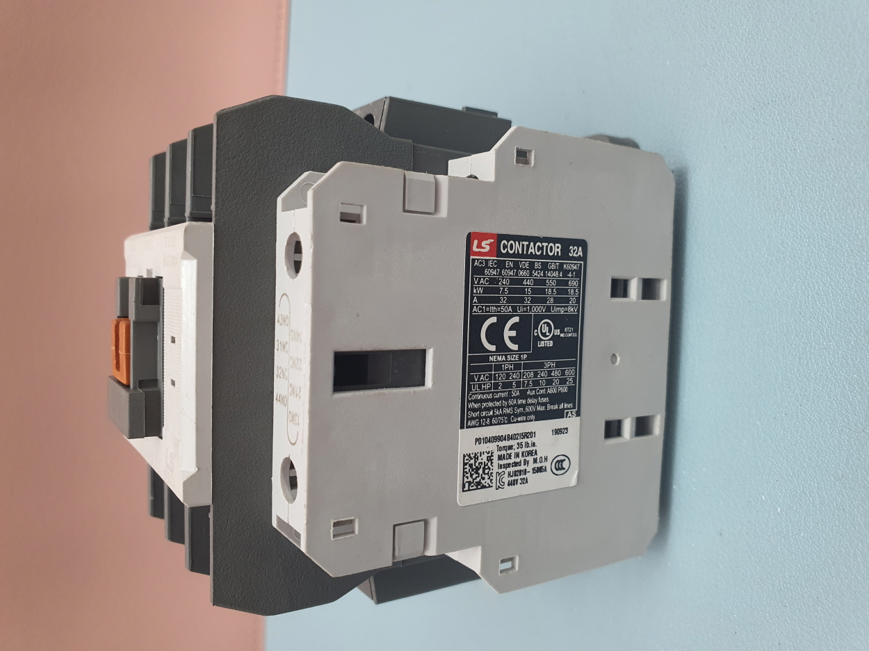 중고A 개폐기(CONTACTOR) 32A