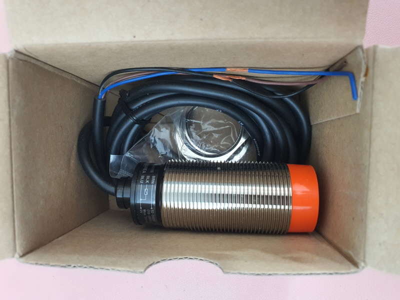 중고A(PRL30-15DP) PROXIMITY SENSOR
