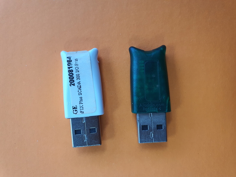 Scada HMI (iFIC Plus SCADA 300 I/O Frn) Lines sence key