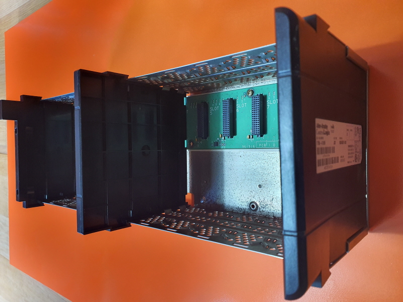 1756-A10/B (J02) Control Logix (10 SLOT)